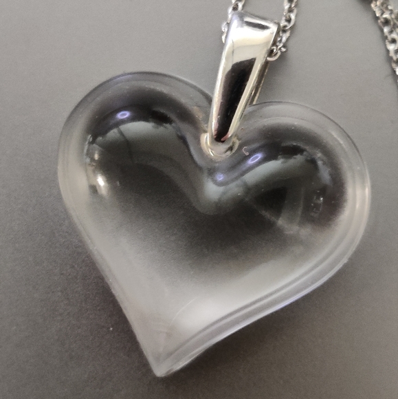 Stunning Clear Crystal Lalique Heart Necklace - Picture 4 of 16